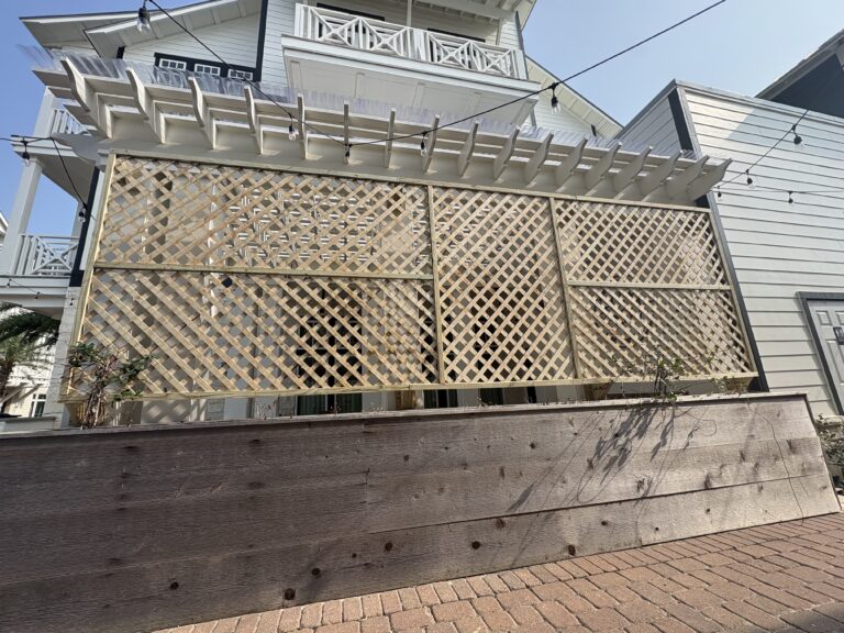 Lattice Wall Installation in Port Aransas